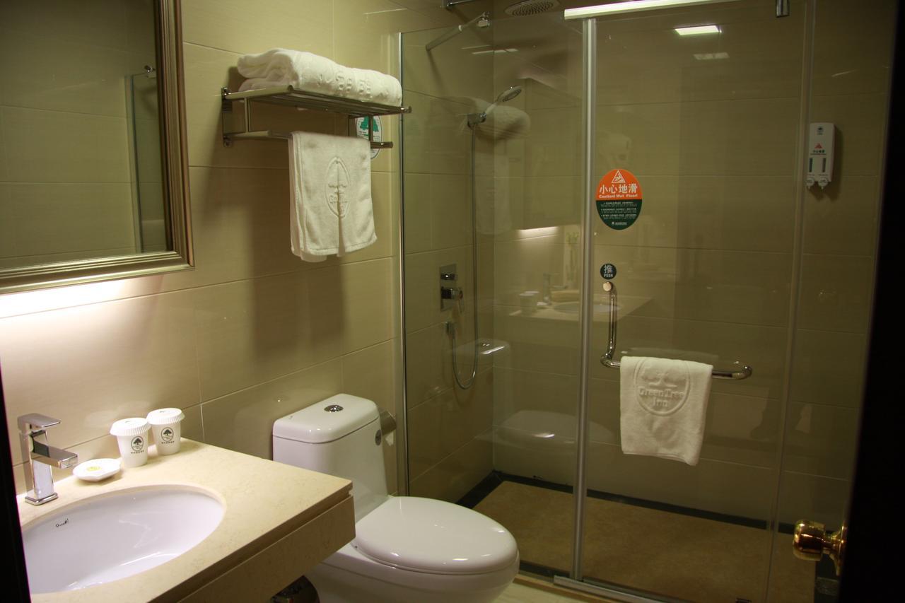 Greentree Inn Shanghai Pudong Airport Huaxia East Road Railway Station Shell Hotel Kültér fotó