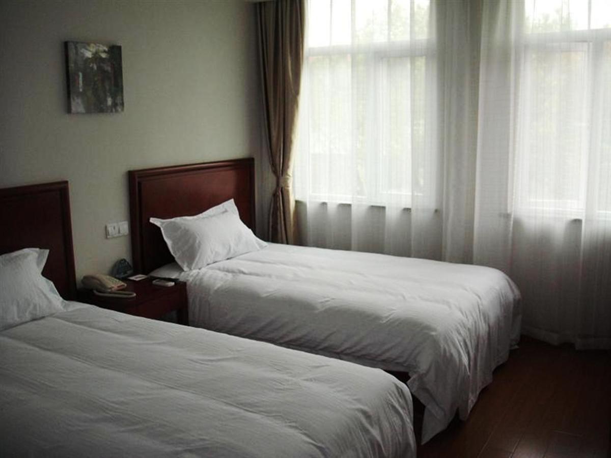 Greentree Inn Shanghai Pudong Airport Huaxia East Road Railway Station Shell Hotel Kültér fotó